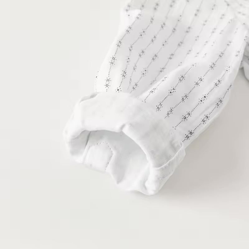 Conjunto Clássico Infantil – Camisa Texturizada e Calça Bege