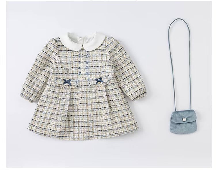 Vestido Tweed Clássico com Gola Peter Pan