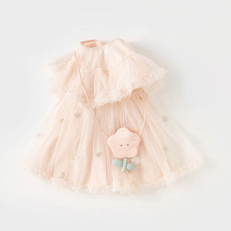 Vestido de Tule Bordado com Camadas