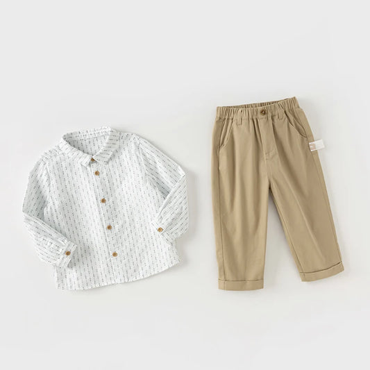 Conjunto Clássico Infantil – Camisa Texturizada e Calça Bege