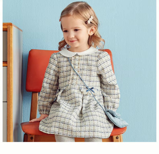 Vestido Tweed Clássico com Gola Peter Pan