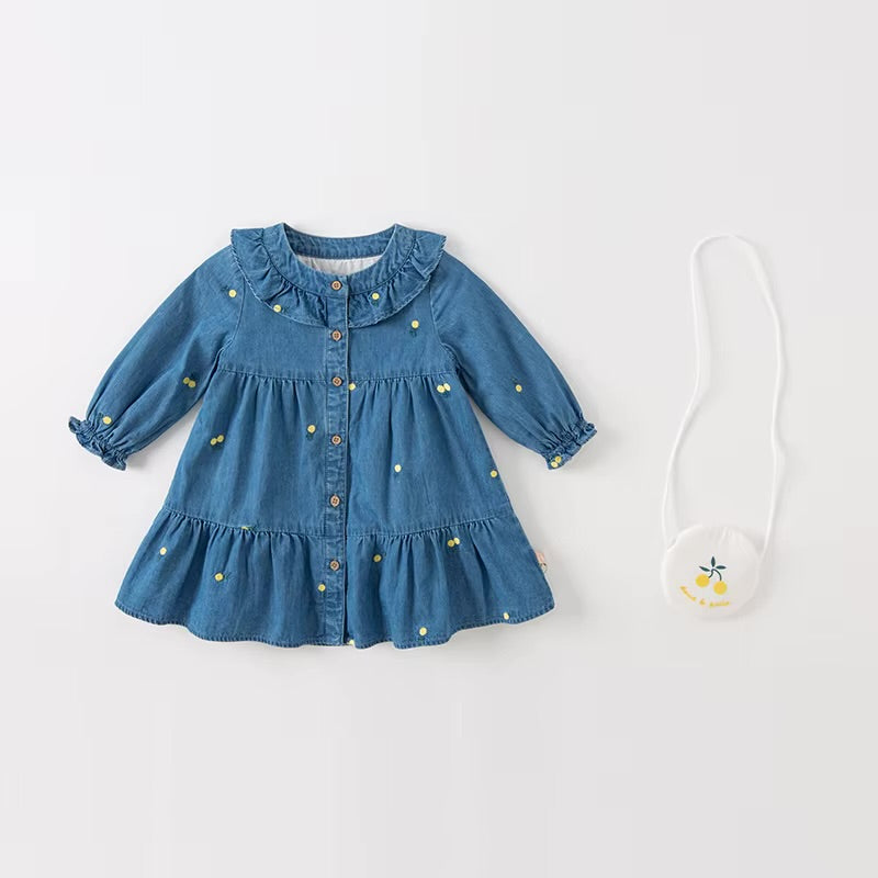 Vestido Jeans Bordado com Babados