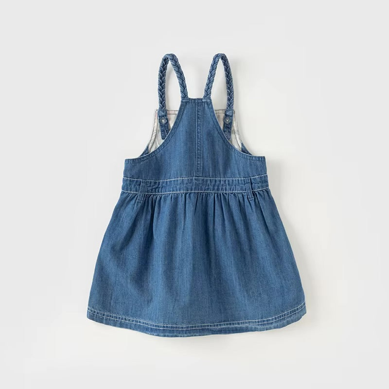 Jardineira Jeans Bordada