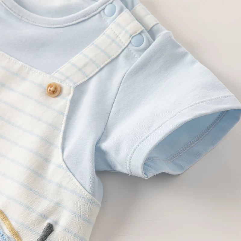 Macacão Azul Infantil Clássico com Bordado Exclusivo